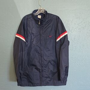 VTG Y2K Nike Men's Windbreaker in Navy with Red Highlights